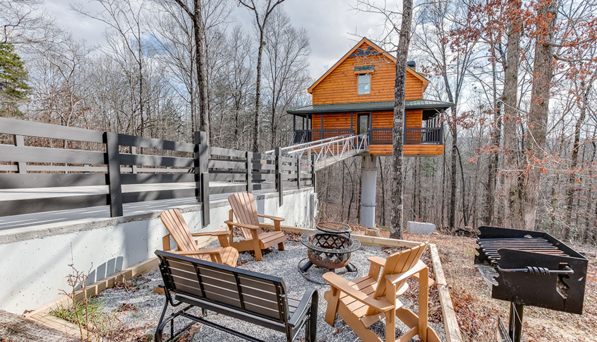 Sky’s the Limit Treehouse