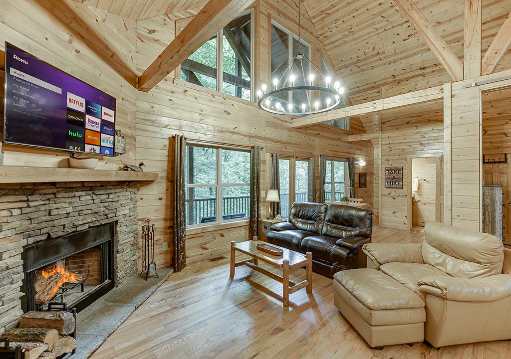 Allure cabin living